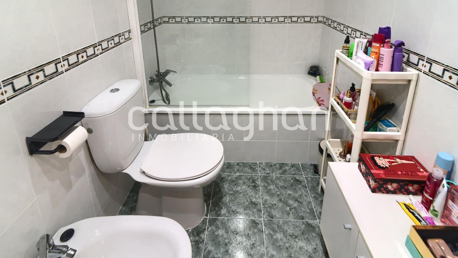 3 slaapkamer Flat te koop in Faura met garage - € 185.000 (Ref: 9527858)