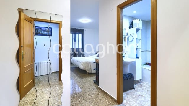 3 bedroom Flat for sale in Faura with garage - € 185,000 (Ref: 9527858)