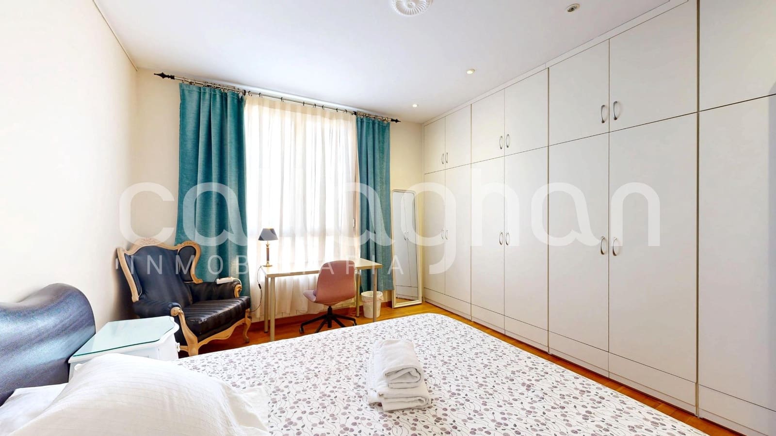 6 bedroom Flat for sale in Valencia city - € 1,190,000 (Ref: 9530943)