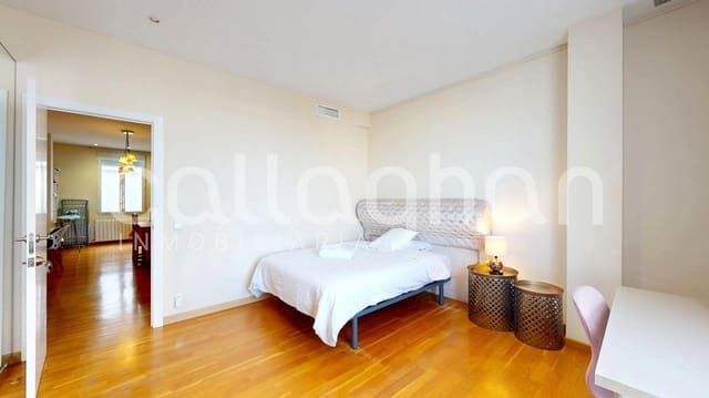 Piso de 6 habitaciones en Sant Francesc, València ciudad en venta - 1.190.000 € (Ref: 9530943)