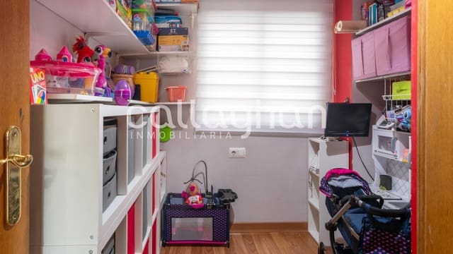 4 chambre Appartement à vendre à Sagunto / Sagunt avec garage - 225 000 € (Ref: 9534887)