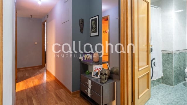 4 sovrum Lägenhet till salu i Sagunto / Sagunt med garage - 219 000 € (Ref: 9534887)