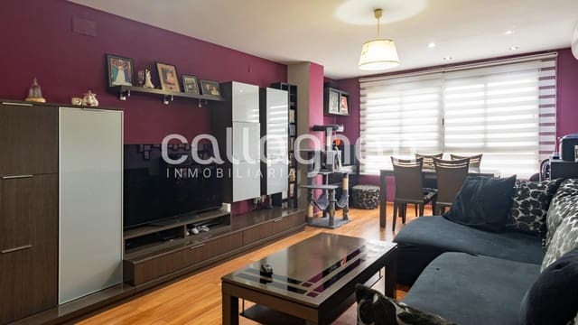 4 sovrum Lägenhet till salu i Sagunto / Sagunt med garage - 219 000 € (Ref: 9534887)