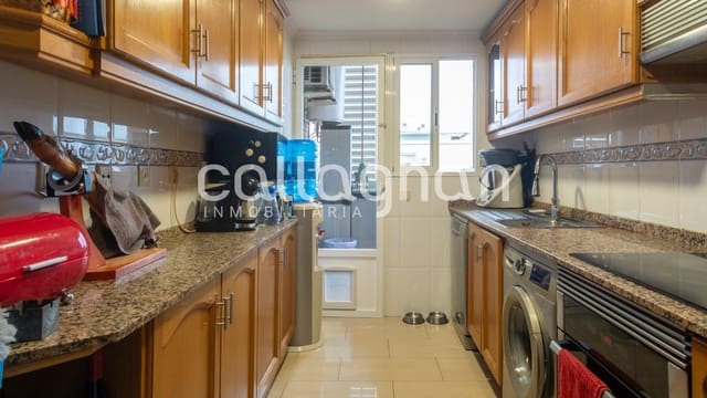 4 sovrum Lägenhet till salu i Sagunto / Sagunt med garage - 219 000 € (Ref: 9534887)