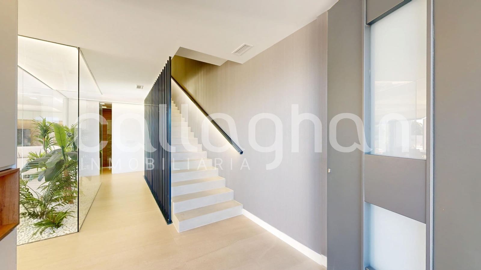 5 bedroom Villa for sale in Almenara with pool garage - € 2,160,000 (Ref: 9536087)