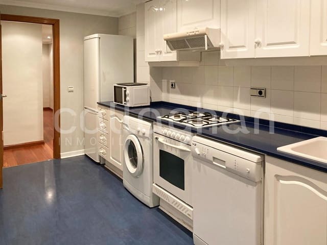 2 Zimmer Penthouse zu vermieten in La Gran Via, València Stadt mit Garage - 1.800 € (Ref: 9548419)