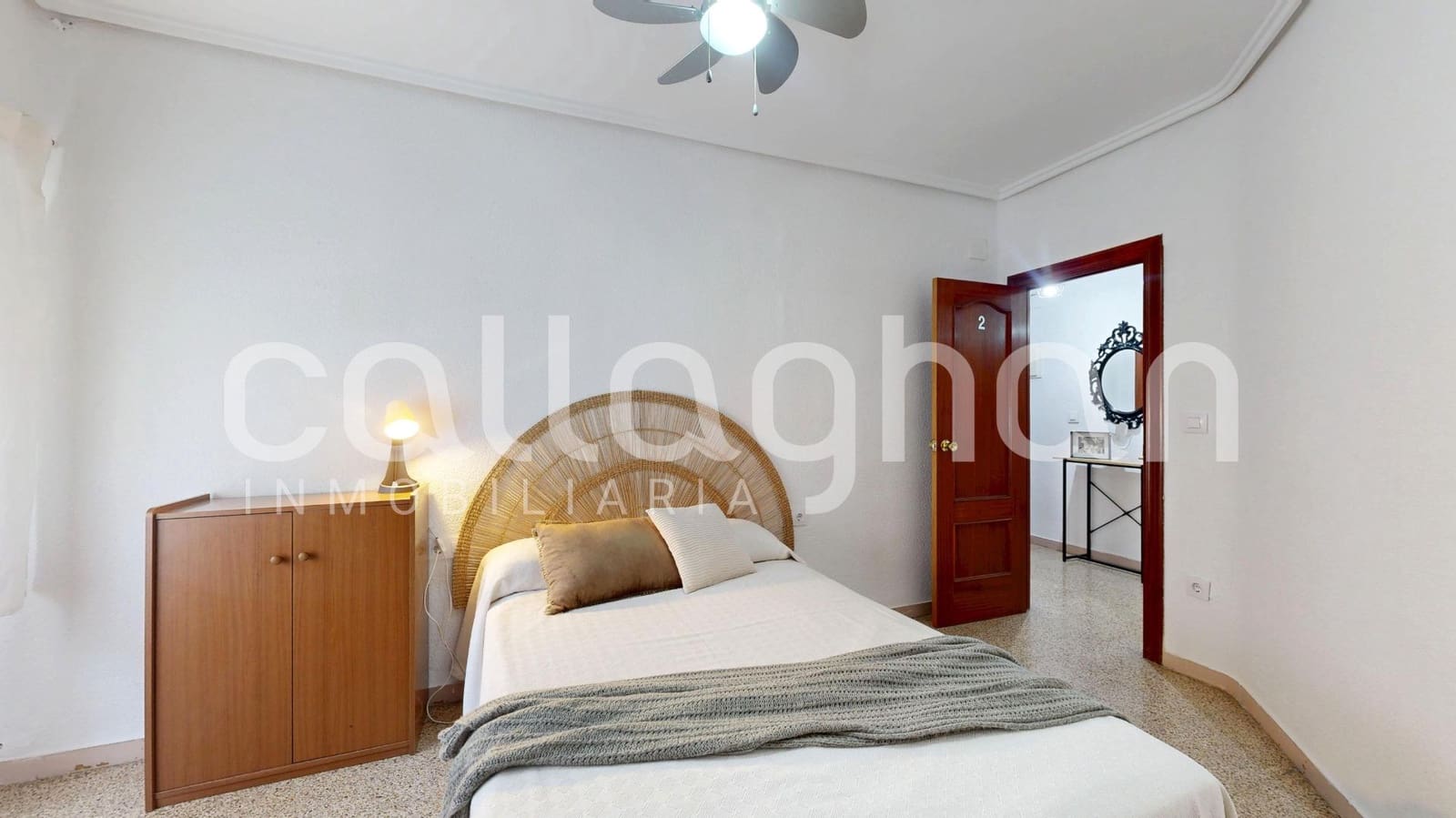 Piso de 3 habitaciones en València ciudad en venta - 290.000 € (Ref: 9556058)