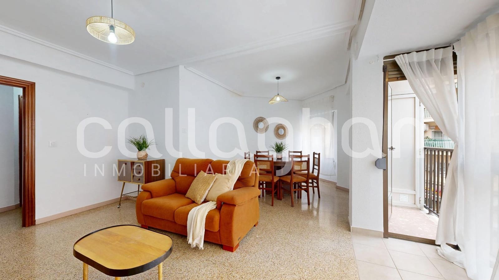 Piso de 3 habitaciones en València ciudad en venta - 290.000 € (Ref: 9556058)