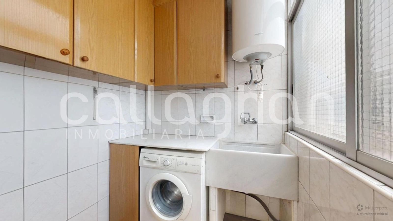 Piso de 3 habitaciones en València ciudad en venta - 290.000 € (Ref: 9556058)