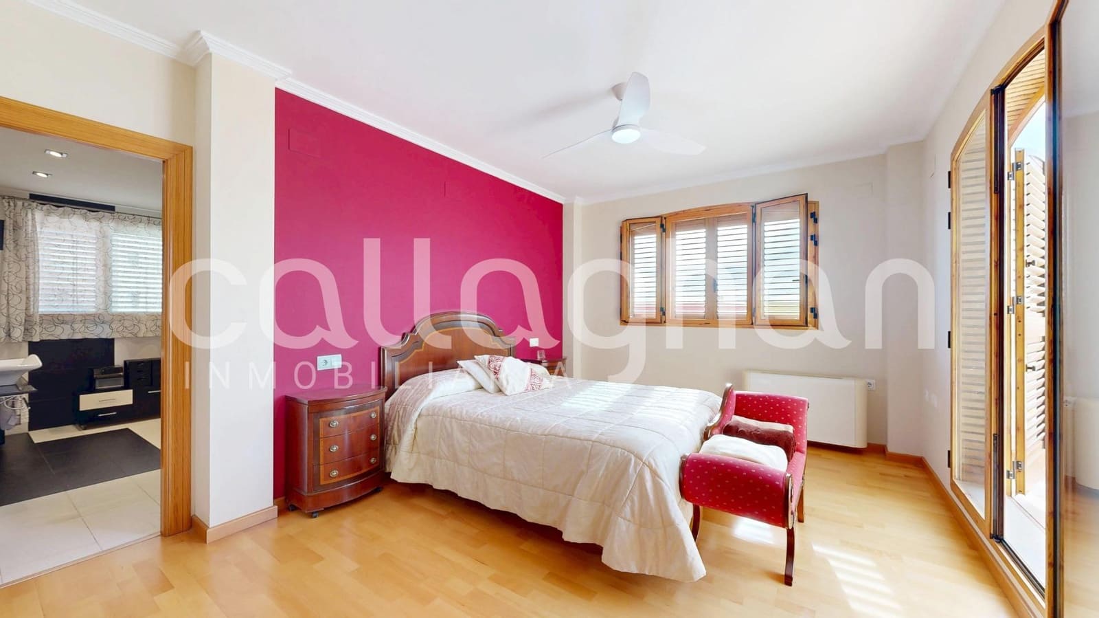 Chalet de 5 habitaciones en Almenara en venta con garaje - 450.000 € (Ref: 9556059)