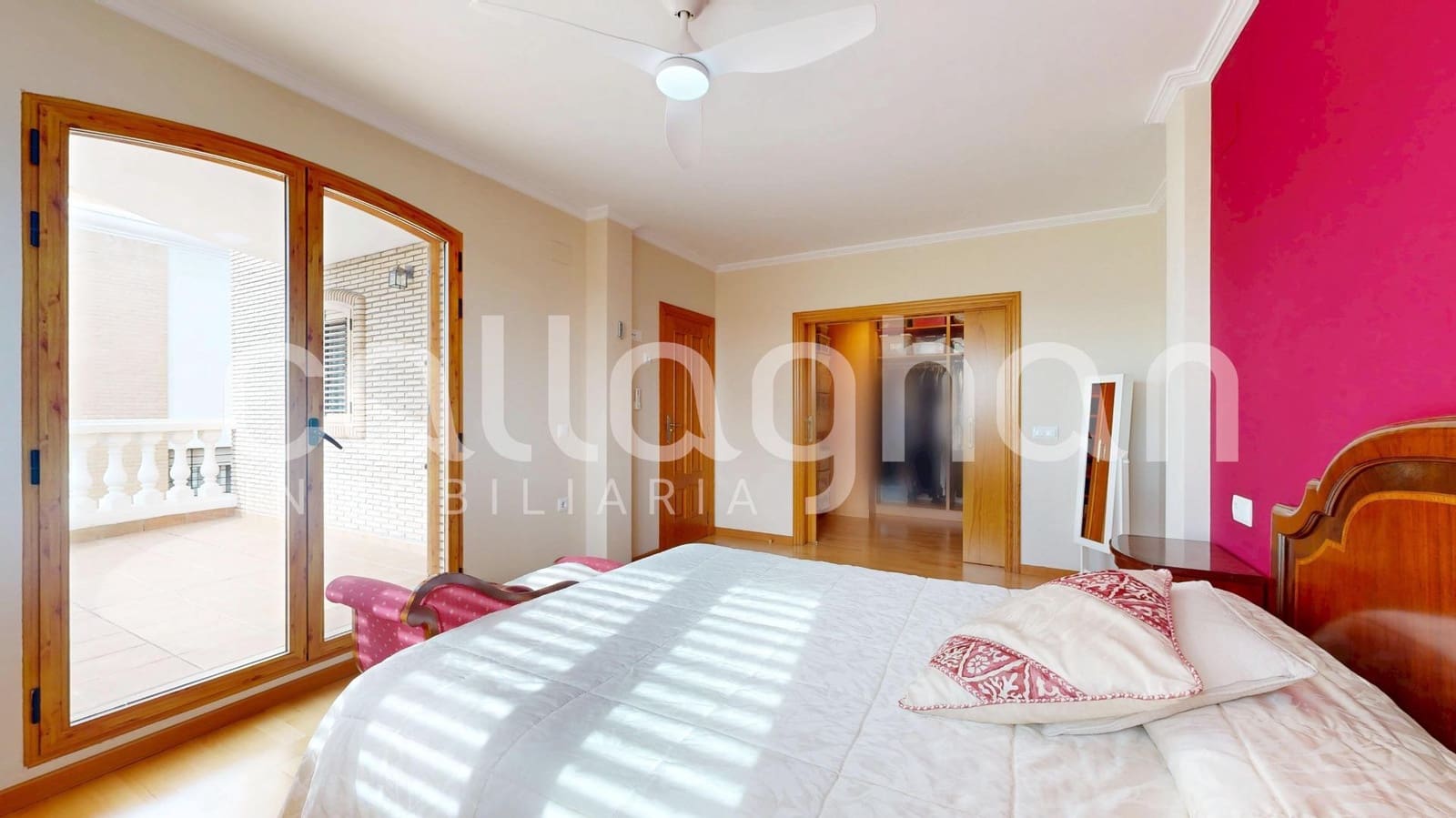 Chalet de 5 habitaciones en Almenara en venta con garaje - 450.000 € (Ref: 9556059)