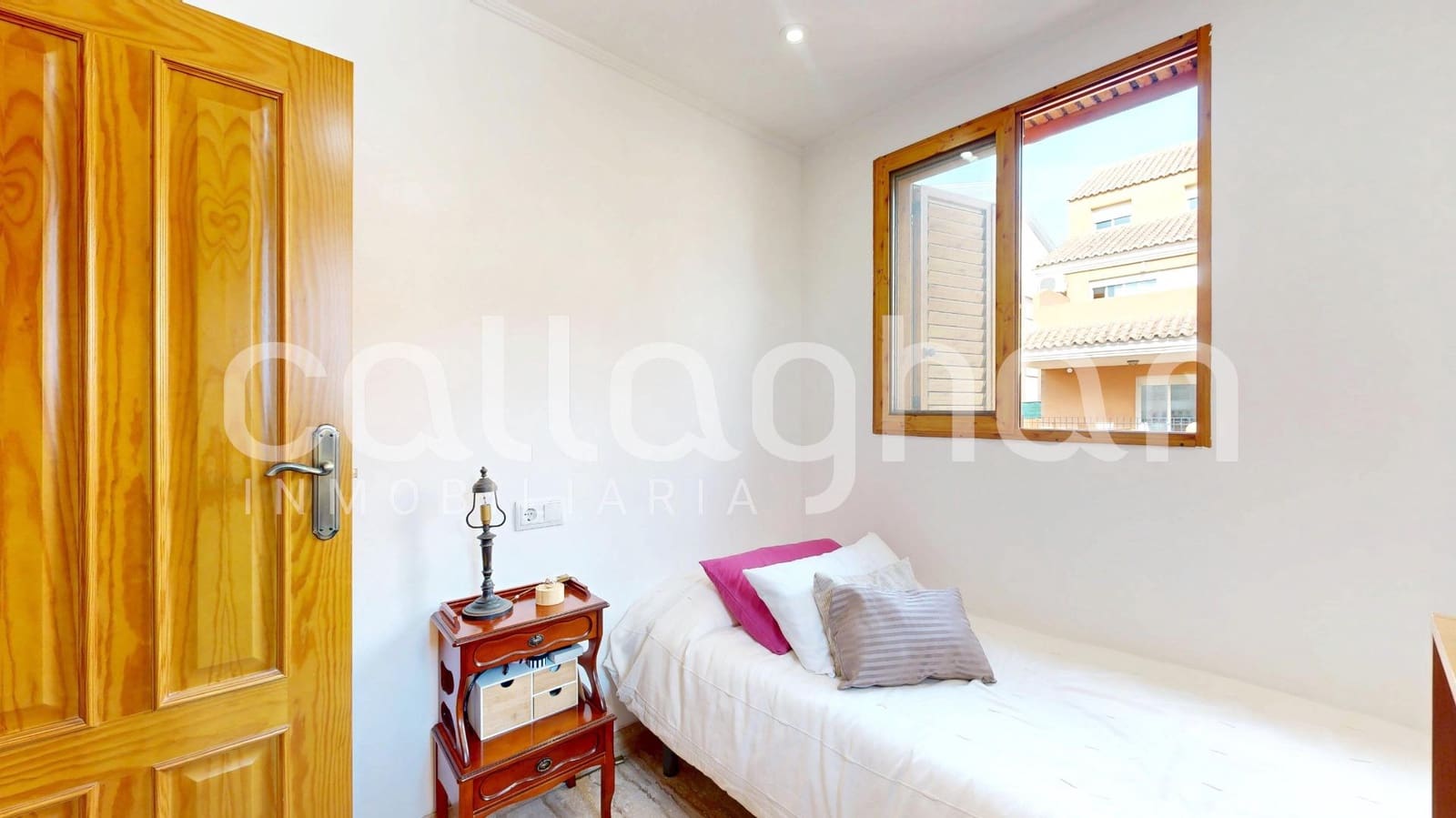 Chalet de 5 habitaciones en Almenara en venta con garaje - 450.000 € (Ref: 9556059)