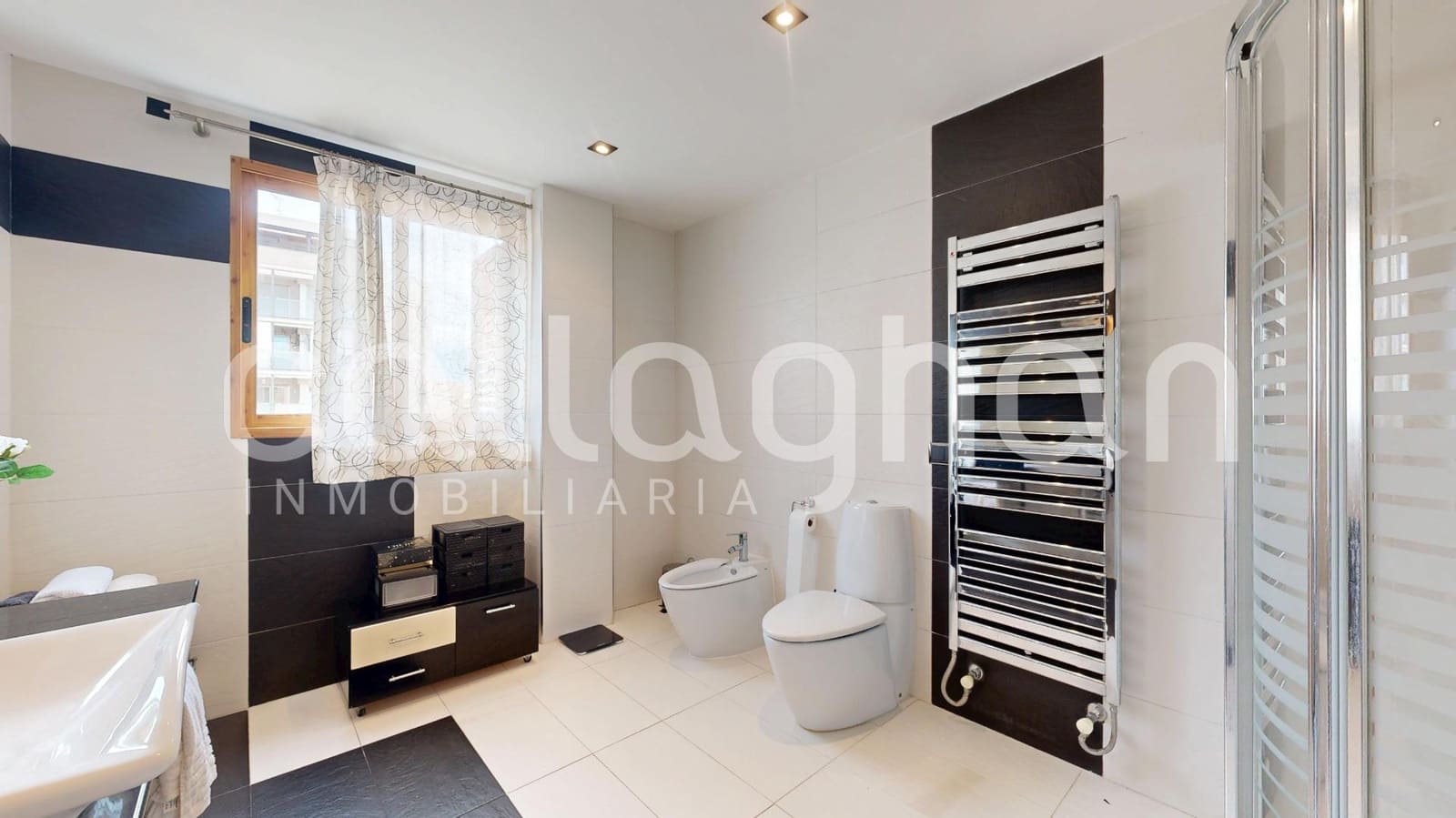 5 bedroom Villa for sale in Almenara with garage - € 450,000 (Ref: 9556059)