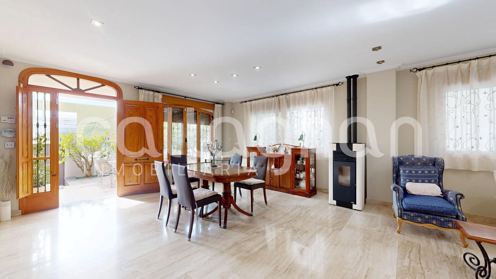 5 bedroom Villa for sale in Almenara with garage - € 450,000 (Ref: 9556059)