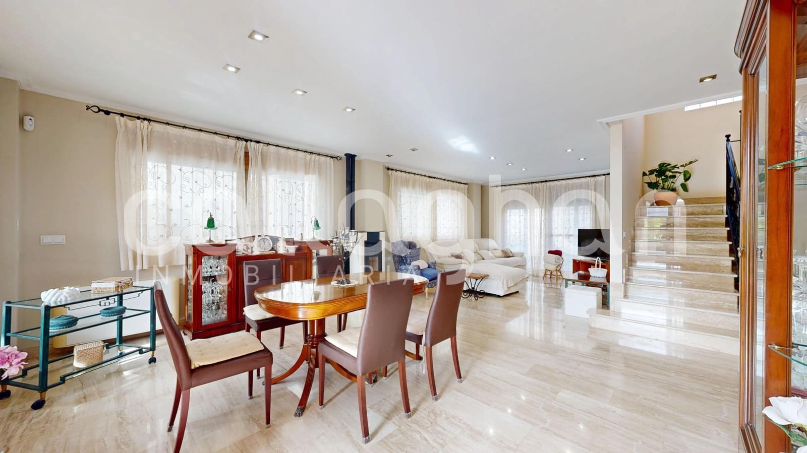 5 bedroom Villa for sale in Almenara with garage - € 450,000 (Ref: 9556059)