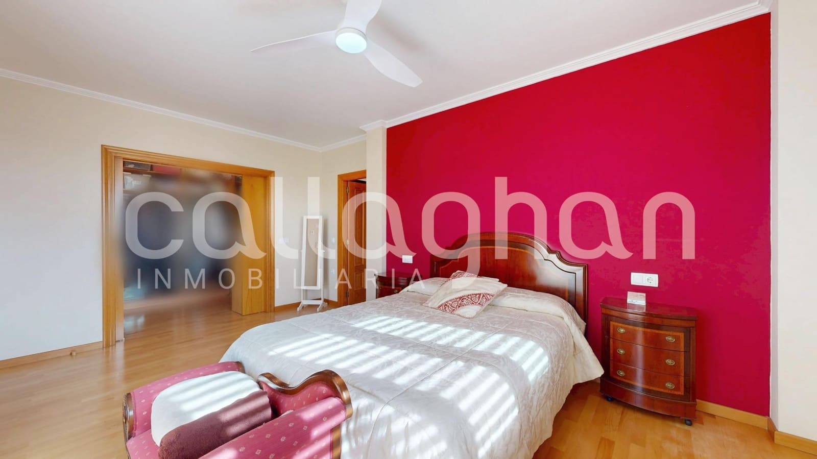 5 bedroom Villa for sale in Almenara with garage - € 450,000 (Ref: 9556059)