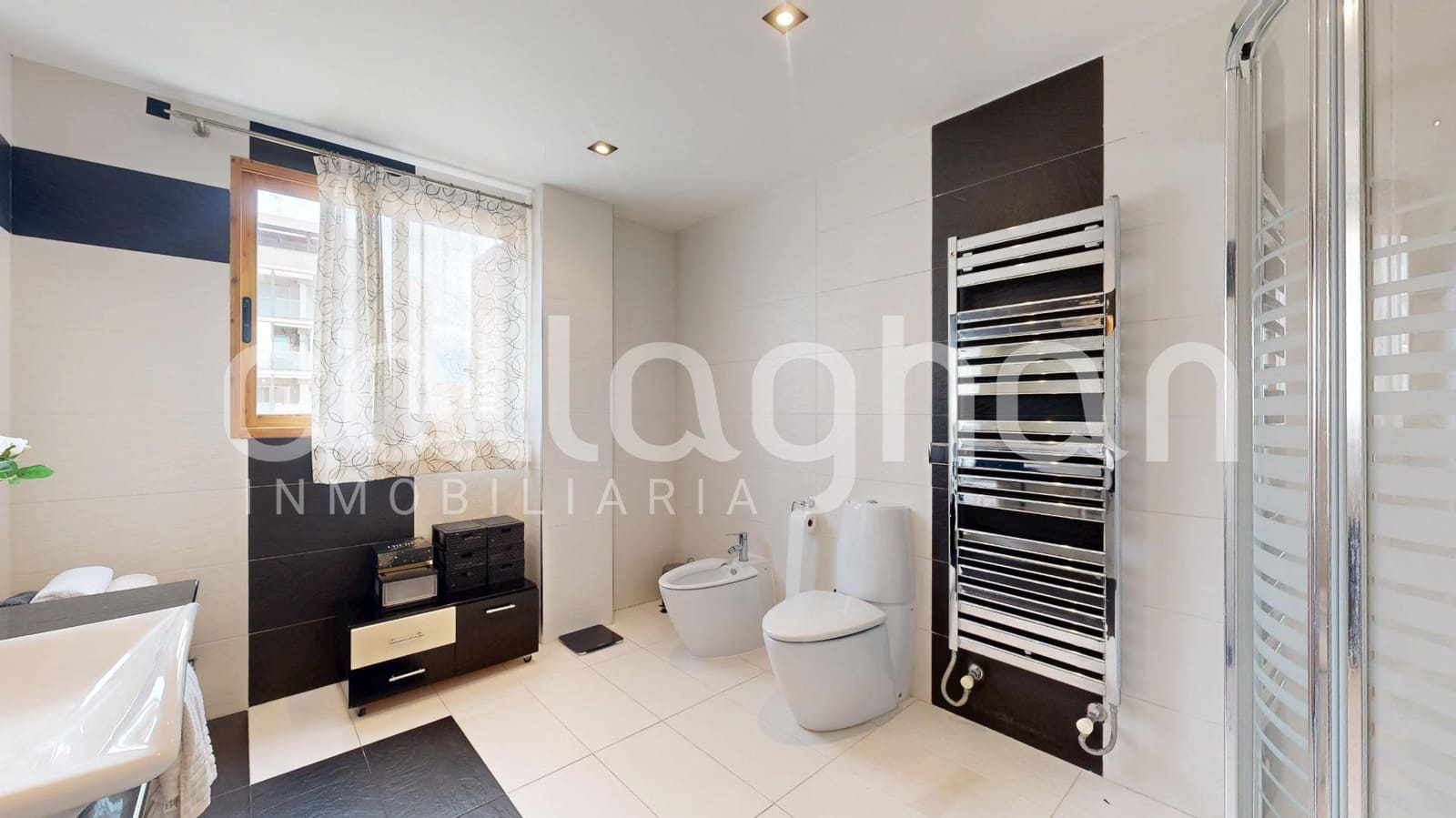 5 bedroom Villa for sale in Almenara with garage - € 450,000 (Ref: 9556059)