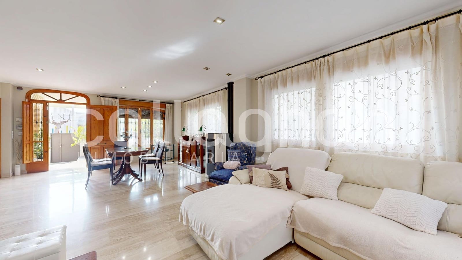 5 bedroom Villa for sale in Almenara with garage - € 450,000 (Ref: 9556059)