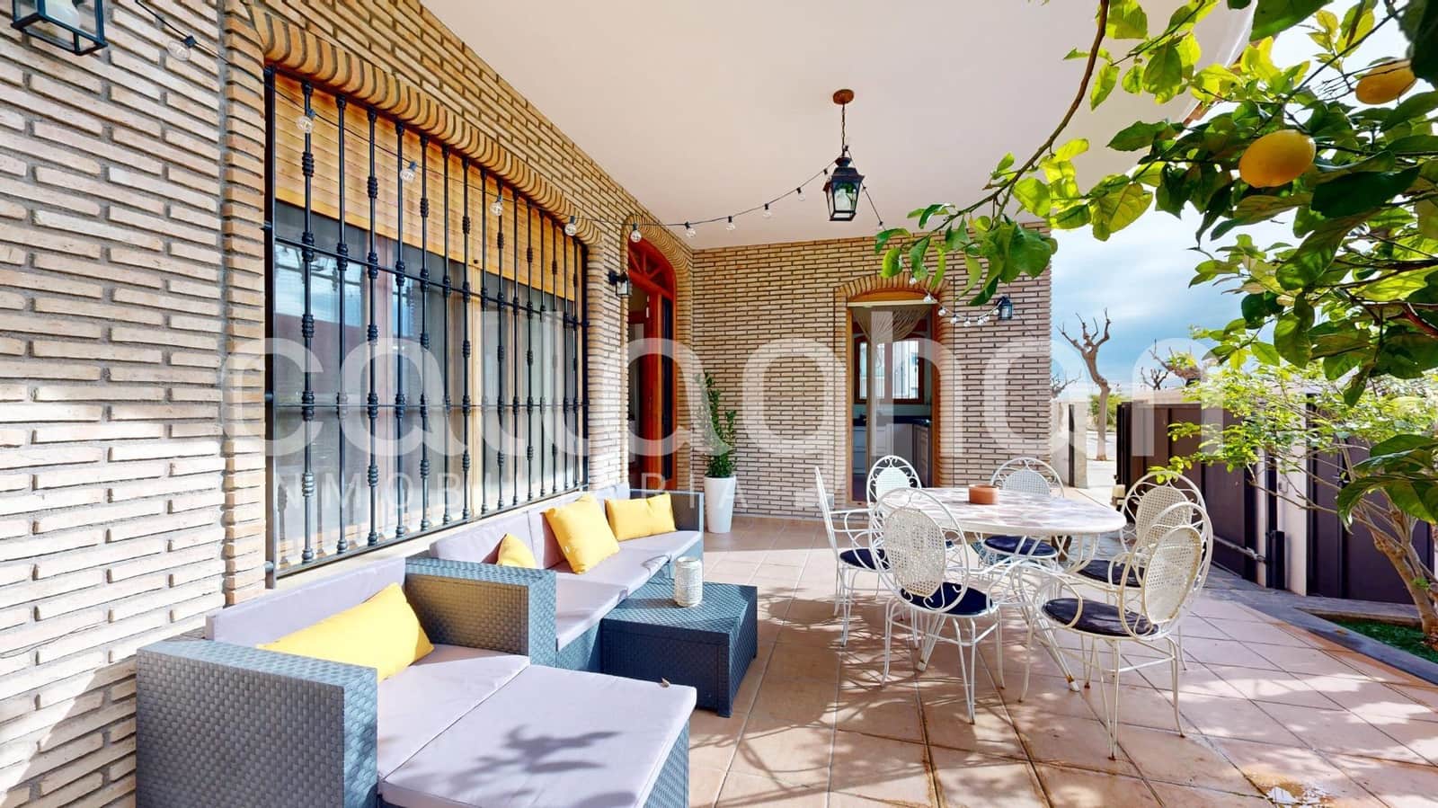 5 bedroom Villa for sale in Almenara with garage - € 450,000 (Ref: 9556059)