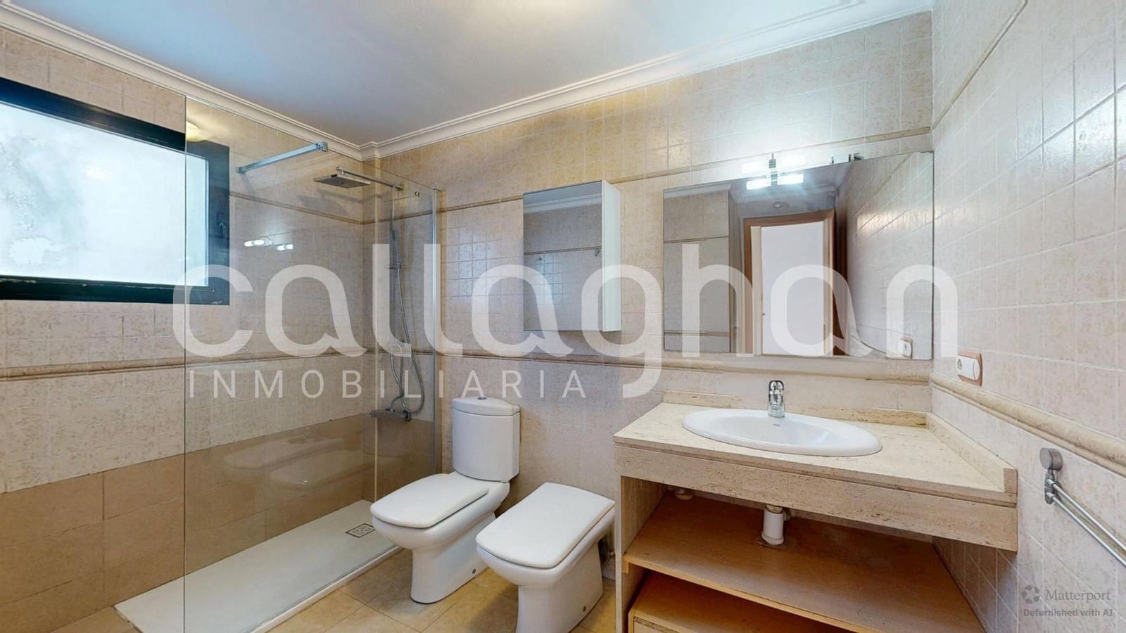 3 bedroom Terraced Villa for sale in Valencia city with garage - € 650,000 (Ref: 9556060)