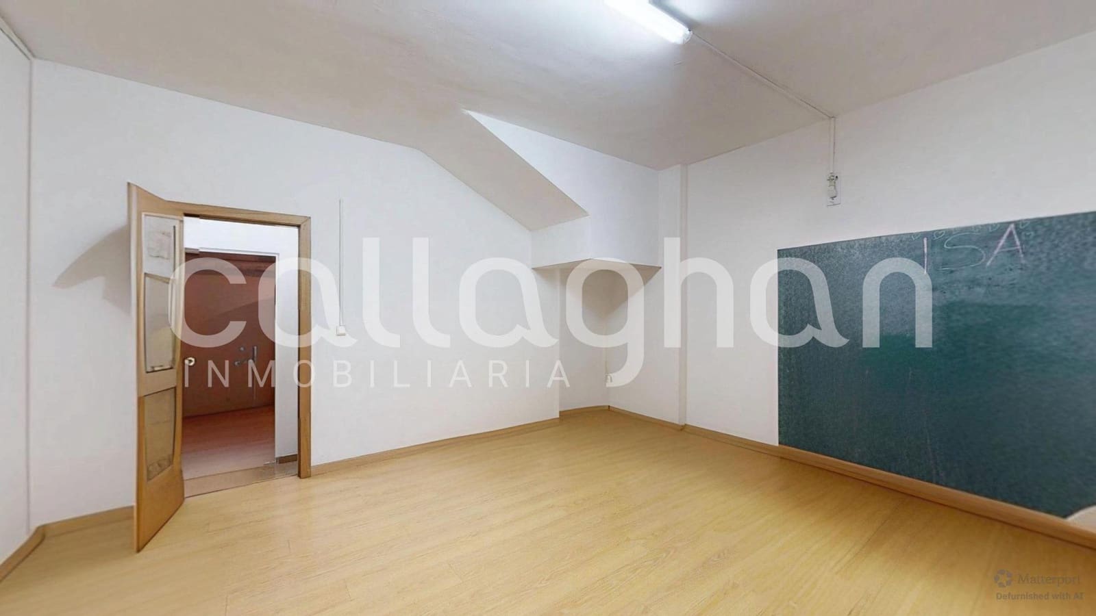 3 bedroom Terraced Villa for sale in Valencia city with garage - € 650,000 (Ref: 9556060)
