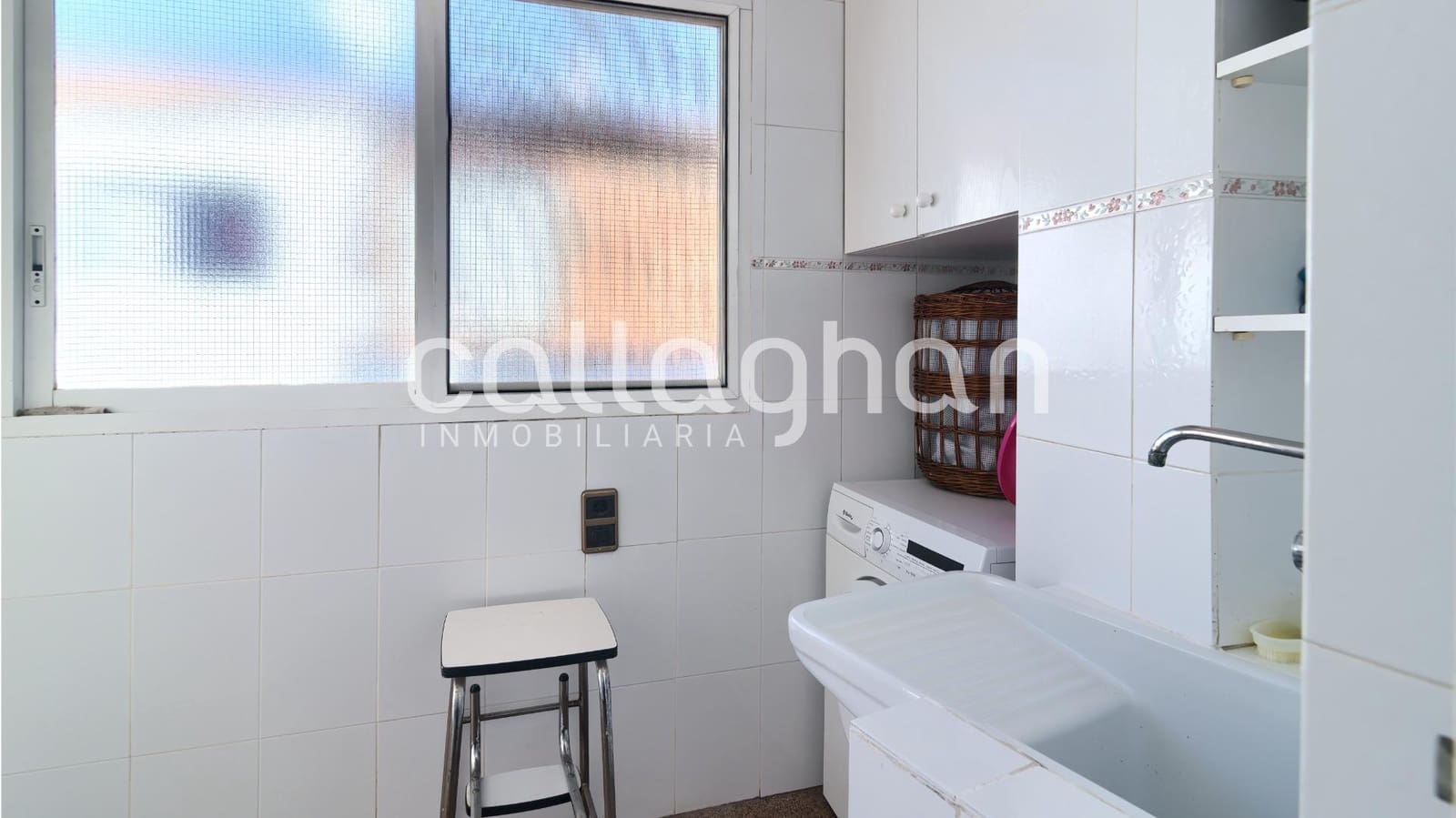 4 soveværelse Rækkehus til salg i Chilches med swimmingpool garage - € 490.000 (Ref: 9557968)