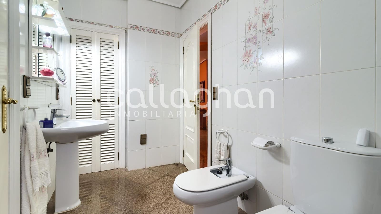 4 soveværelse Rækkehus til salg i Chilches med swimmingpool garage - € 490.000 (Ref: 9557968)