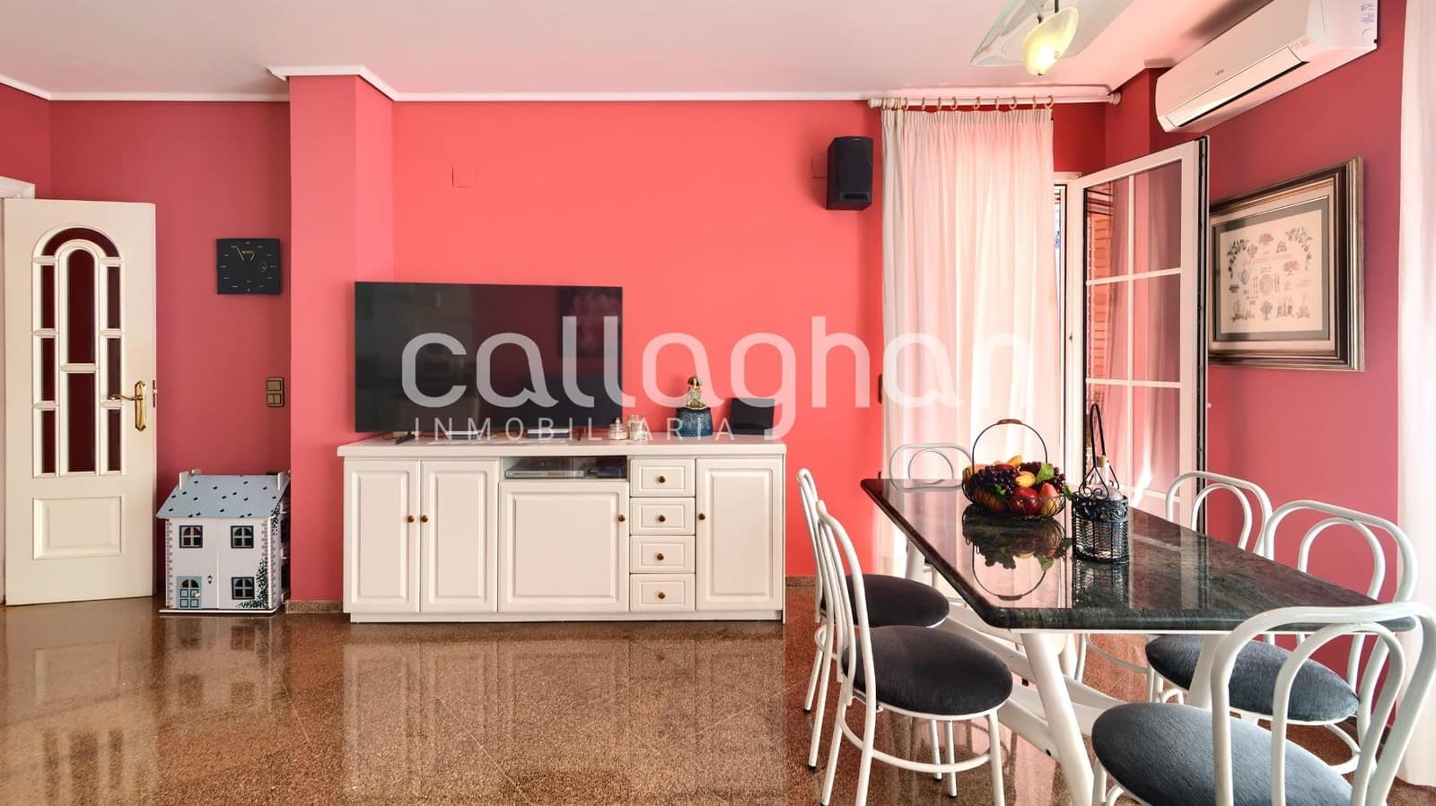 4 soveværelse Rækkehus til salg i Chilches med swimmingpool garage - € 490.000 (Ref: 9557968)