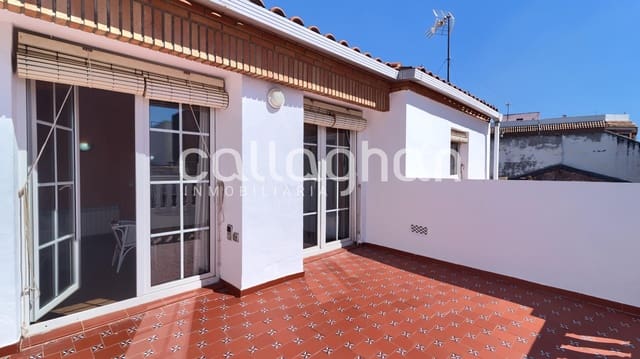 4 soveværelse Rækkehus til salg i Chilches med swimmingpool garage - € 490.000 (Ref: 9557968)