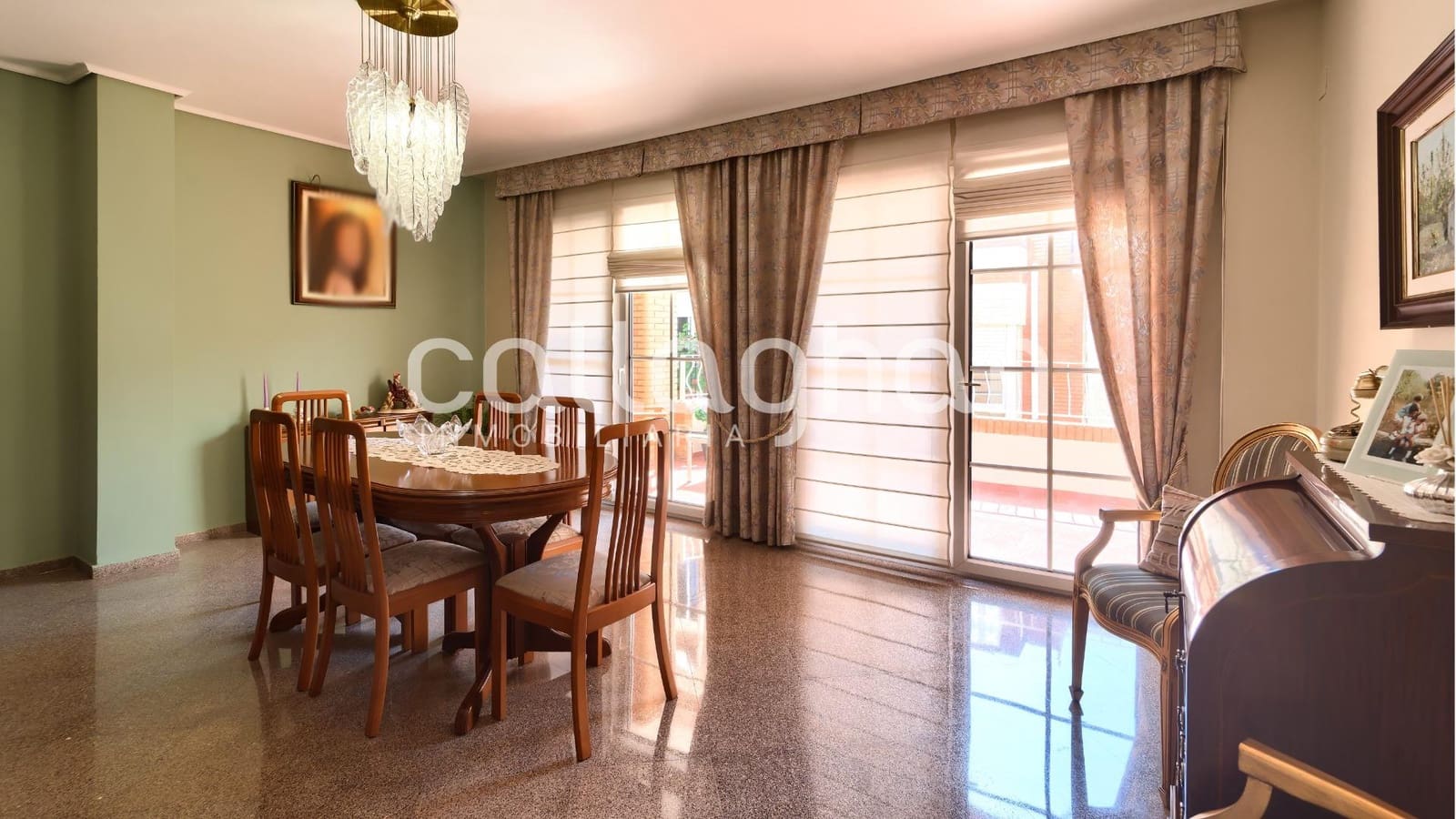 4 soveværelse Rækkehus til salg i Chilches med swimmingpool garage - € 490.000 (Ref: 9557968)