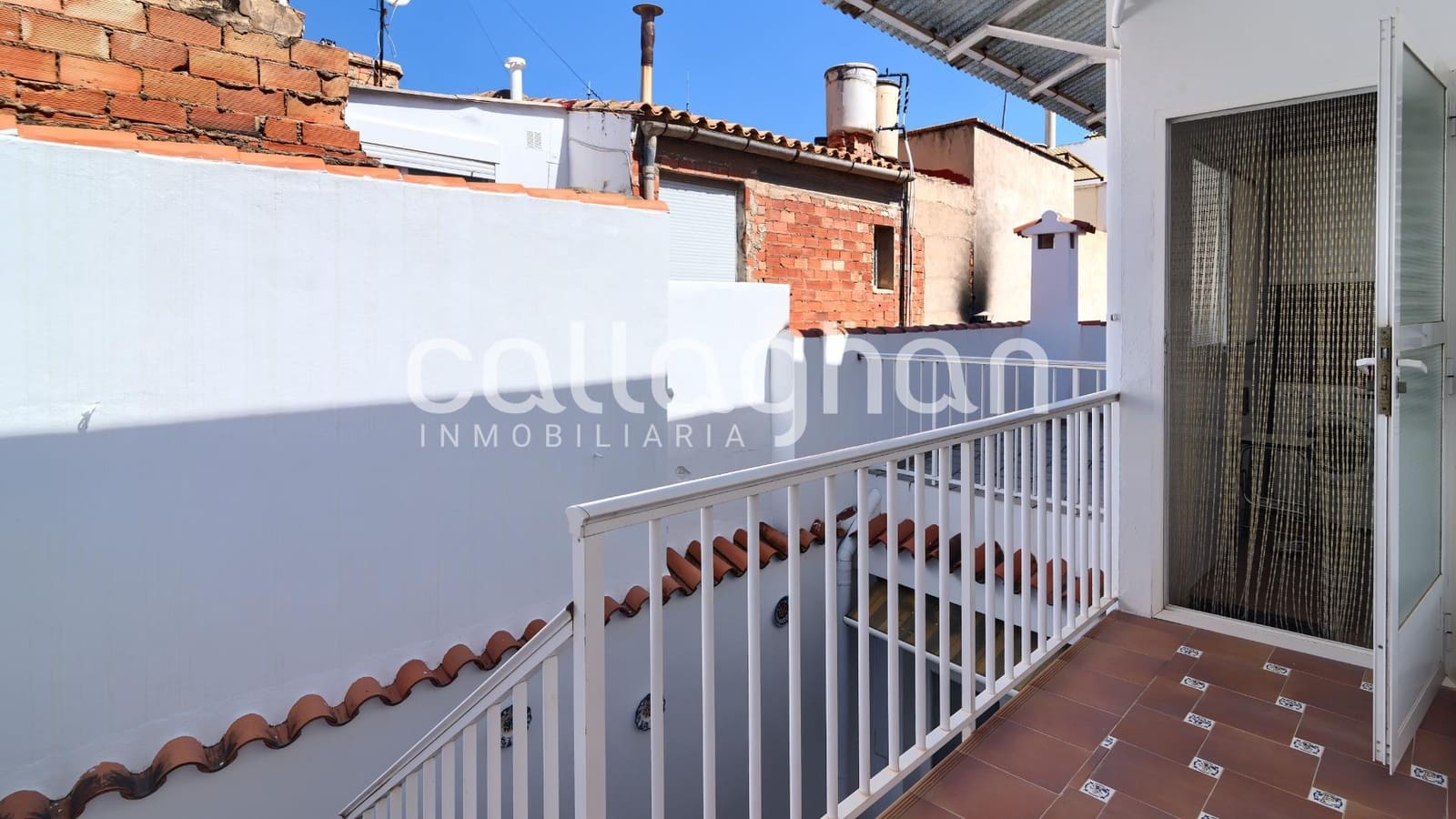 4 soveværelse Rækkehus til salg i Chilches med swimmingpool garage - € 490.000 (Ref: 9557968)