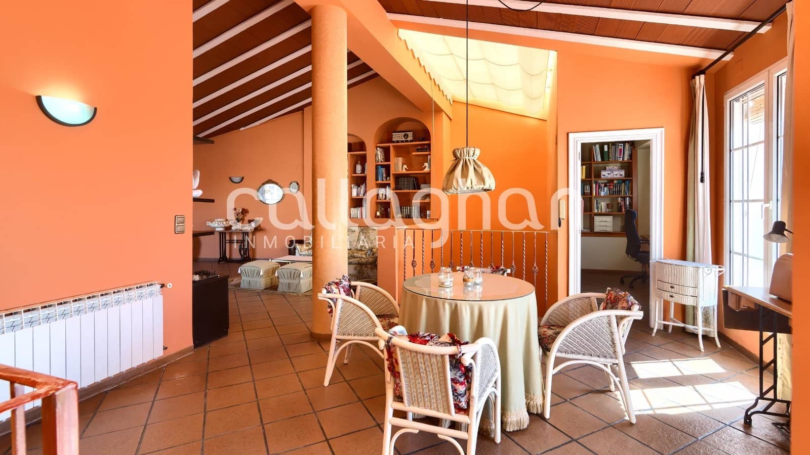 4 soveværelse Rækkehus til salg i Chilches med swimmingpool garage - € 490.000 (Ref: 9557968)