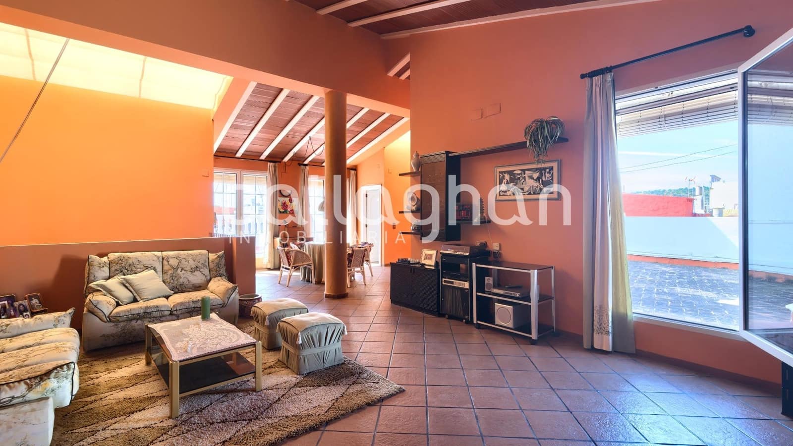 4 soveværelse Rækkehus til salg i Chilches med swimmingpool garage - € 490.000 (Ref: 9557968)