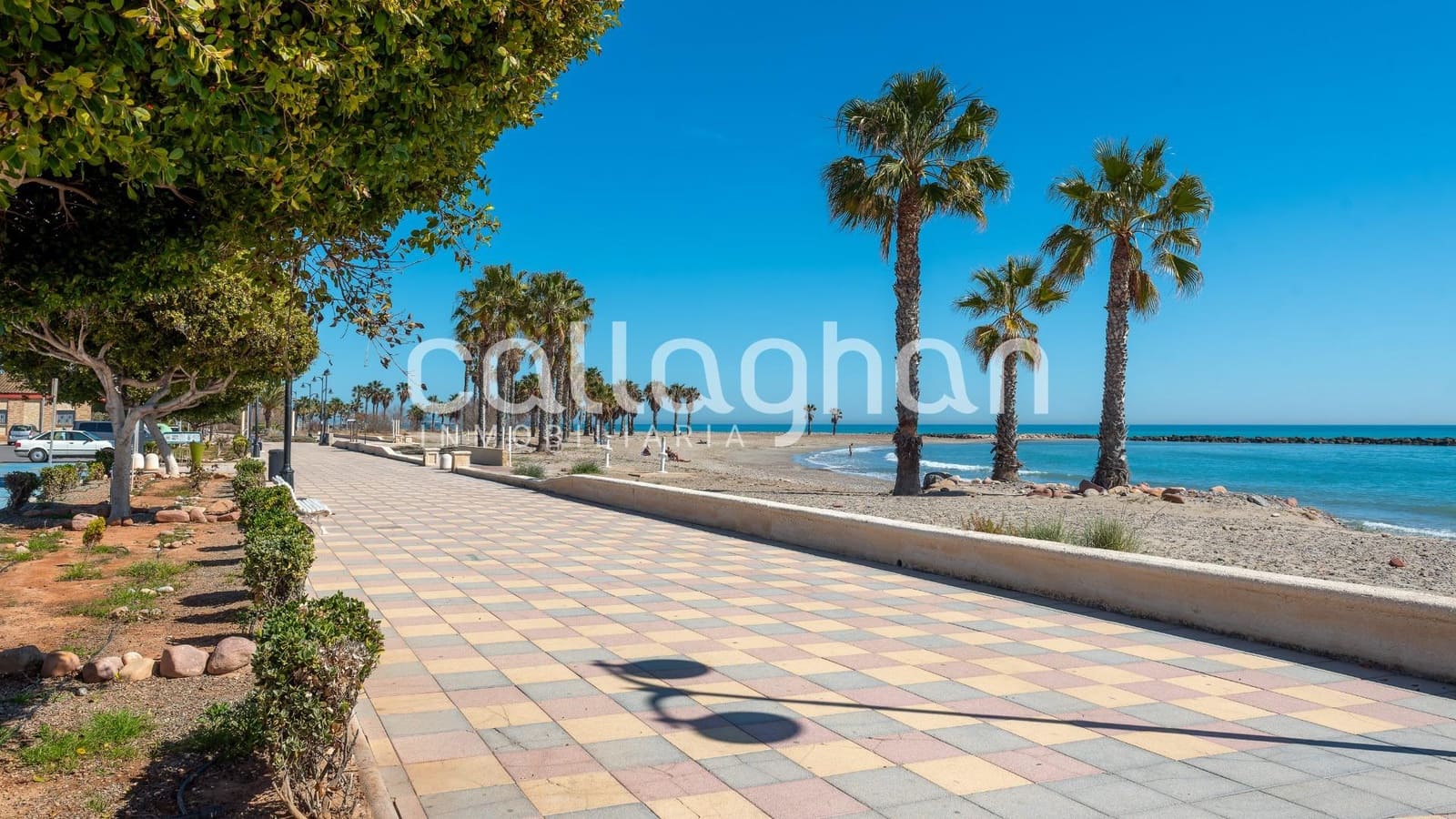 4 soveværelse Rækkehus til salg i Chilches med swimmingpool garage - € 490.000 (Ref: 9557968)