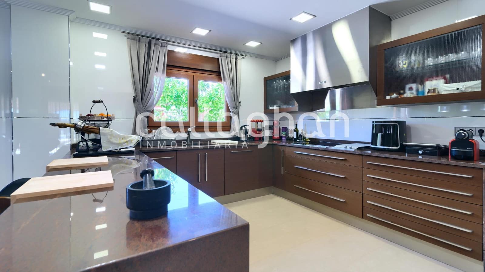 14 soveværelse Villa til salg i Burriana / Borriana med swimmingpool garage - € 1.800.000 (Ref: 9557970)