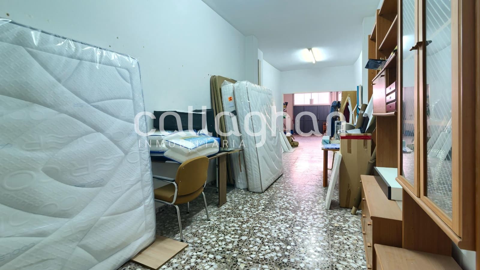 Byhus til salg i Chilches - € 94.000 (Ref: 9557973)