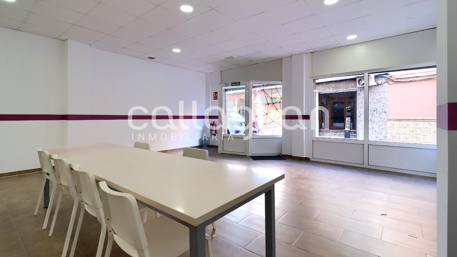 Erhverv til salg i Chilches - € 95.000 (Ref: 9557980)