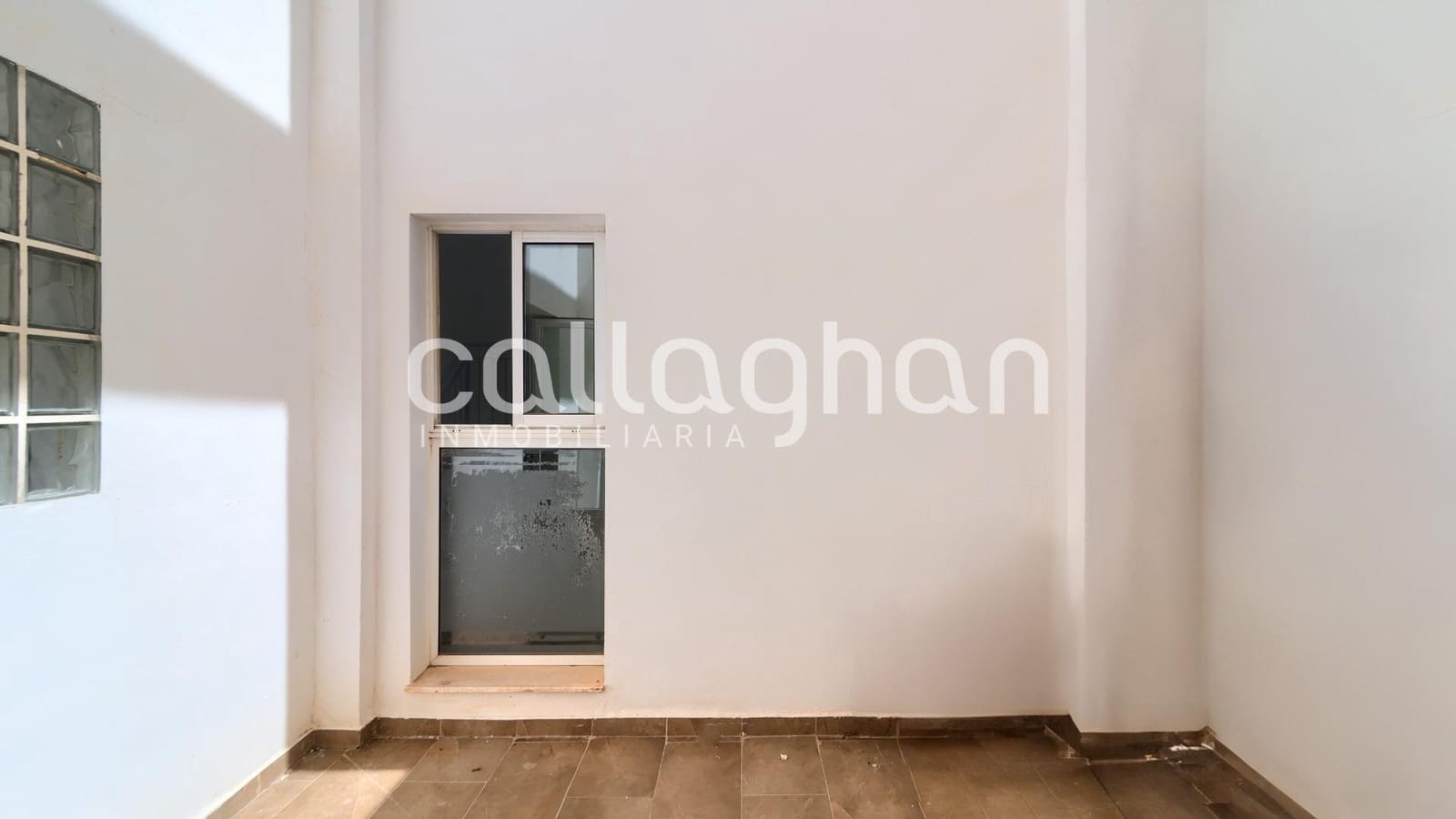 Erhverv til salg i Chilches - € 95.000 (Ref: 9557980)