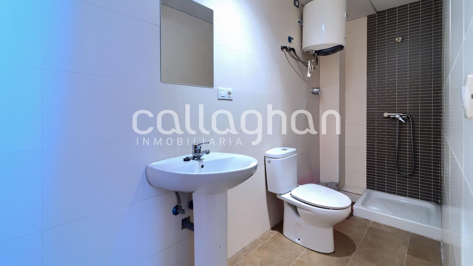 Erhverv til salg i Chilches - € 95.000 (Ref: 9557980)