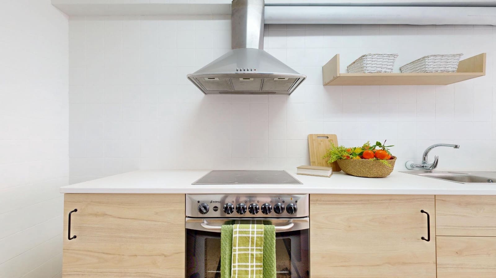 4 soveværelse Lejlighed til salg i Valencia by - € 330.000 (Ref: 9565419)