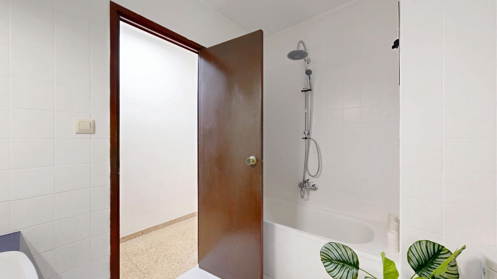 4 soveværelse Lejlighed til salg i Valencia by - € 330.000 (Ref: 9565419)