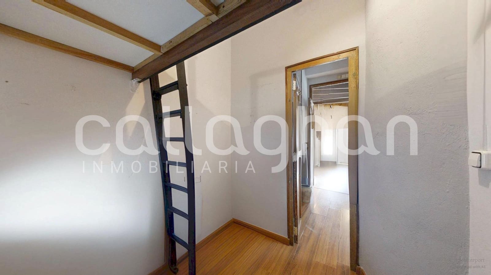 3 makuuhuone Asunto myytävänä paikassa Valencia kaupunki - 320 000 € (Ref: 9569000)