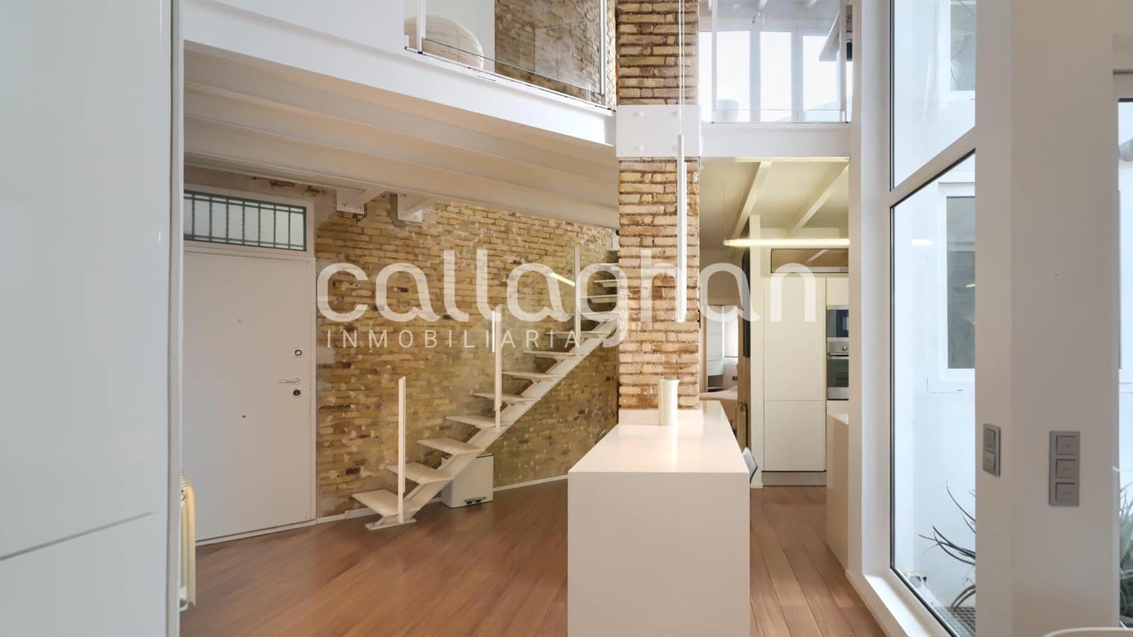 2 chambre Penthouse à vendre à Valence ville - 650 000 € (Ref: 9569001)