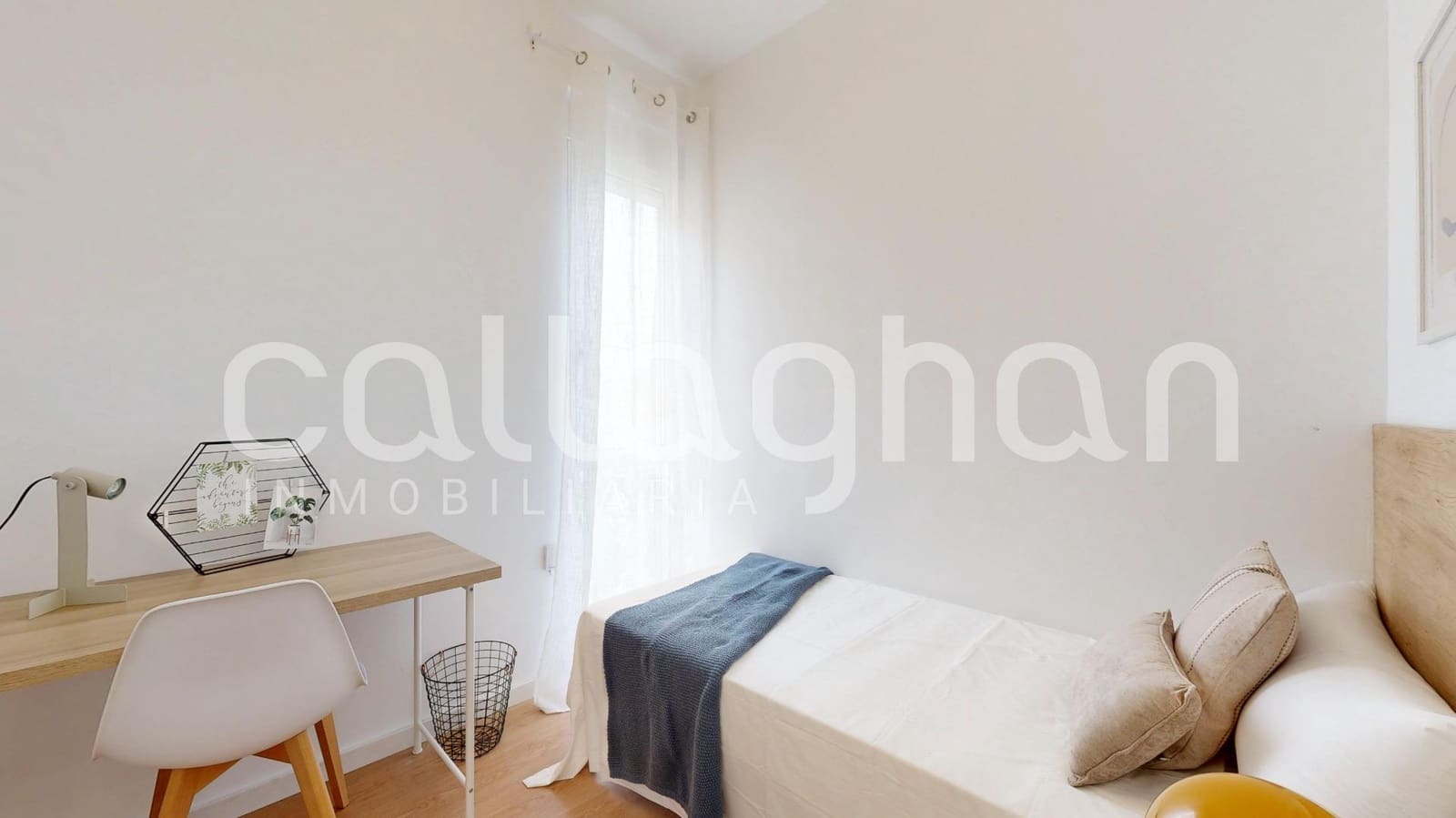 2 slaapkamer Flat te huur in Valencia stad - € 1.250 (Ref: 9574797)