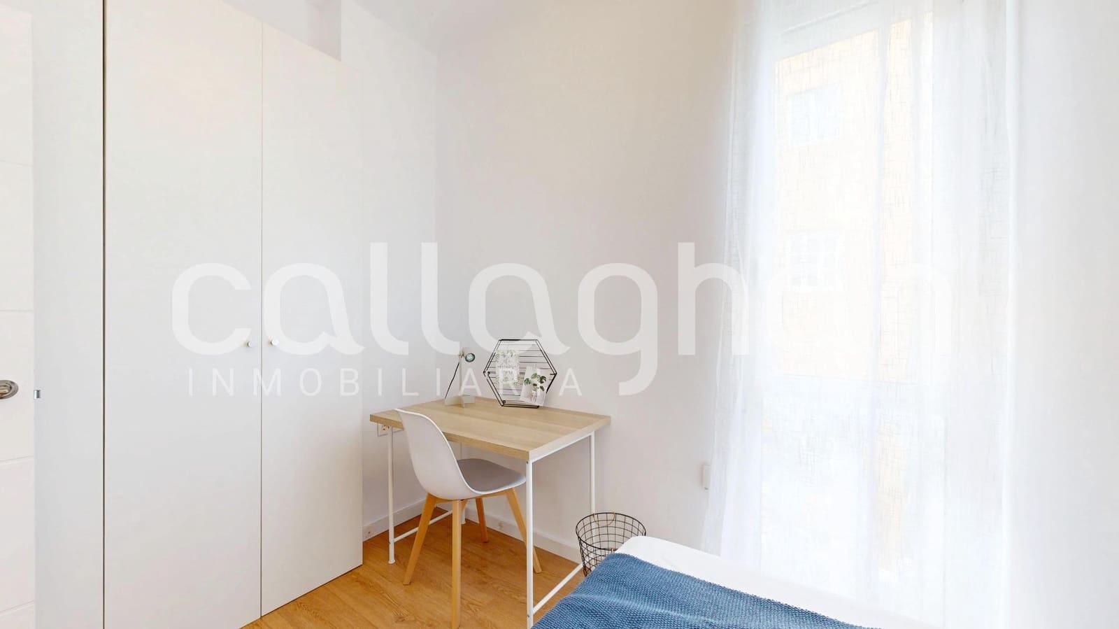 2 slaapkamer Flat te huur in Valencia stad - € 1.250 (Ref: 9574797)