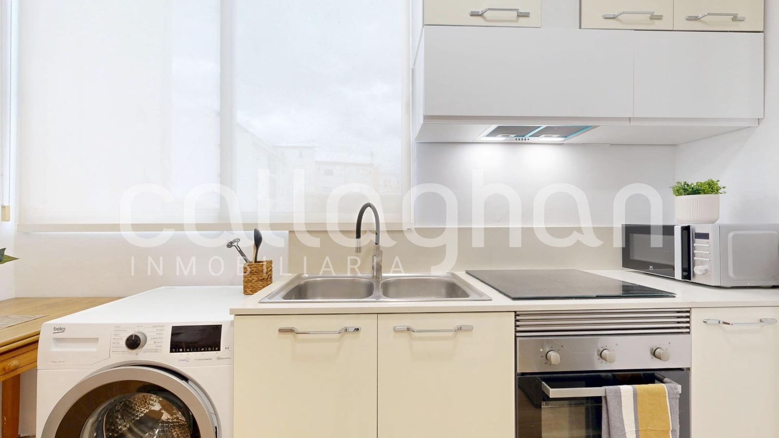 2 slaapkamer Flat te huur in Valencia stad - € 1.250 (Ref: 9574797)