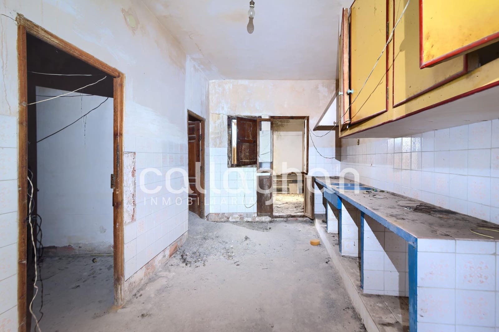 3 bedroom Terraced Villa for sale in Chilches - € 57,000 (Ref: 9583059)