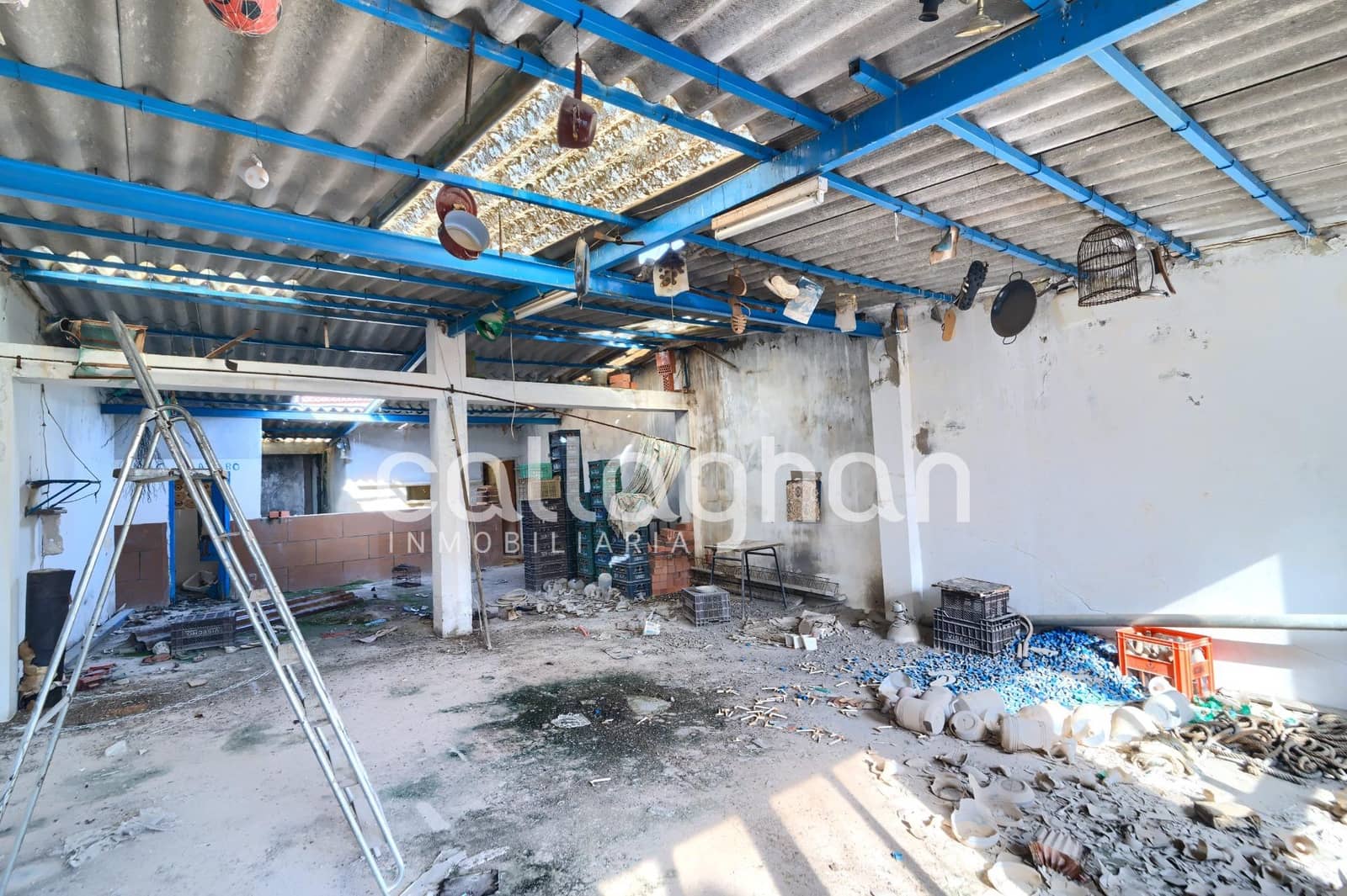 3 bedroom Terraced Villa for sale in Chilches - € 57,000 (Ref: 9583059)