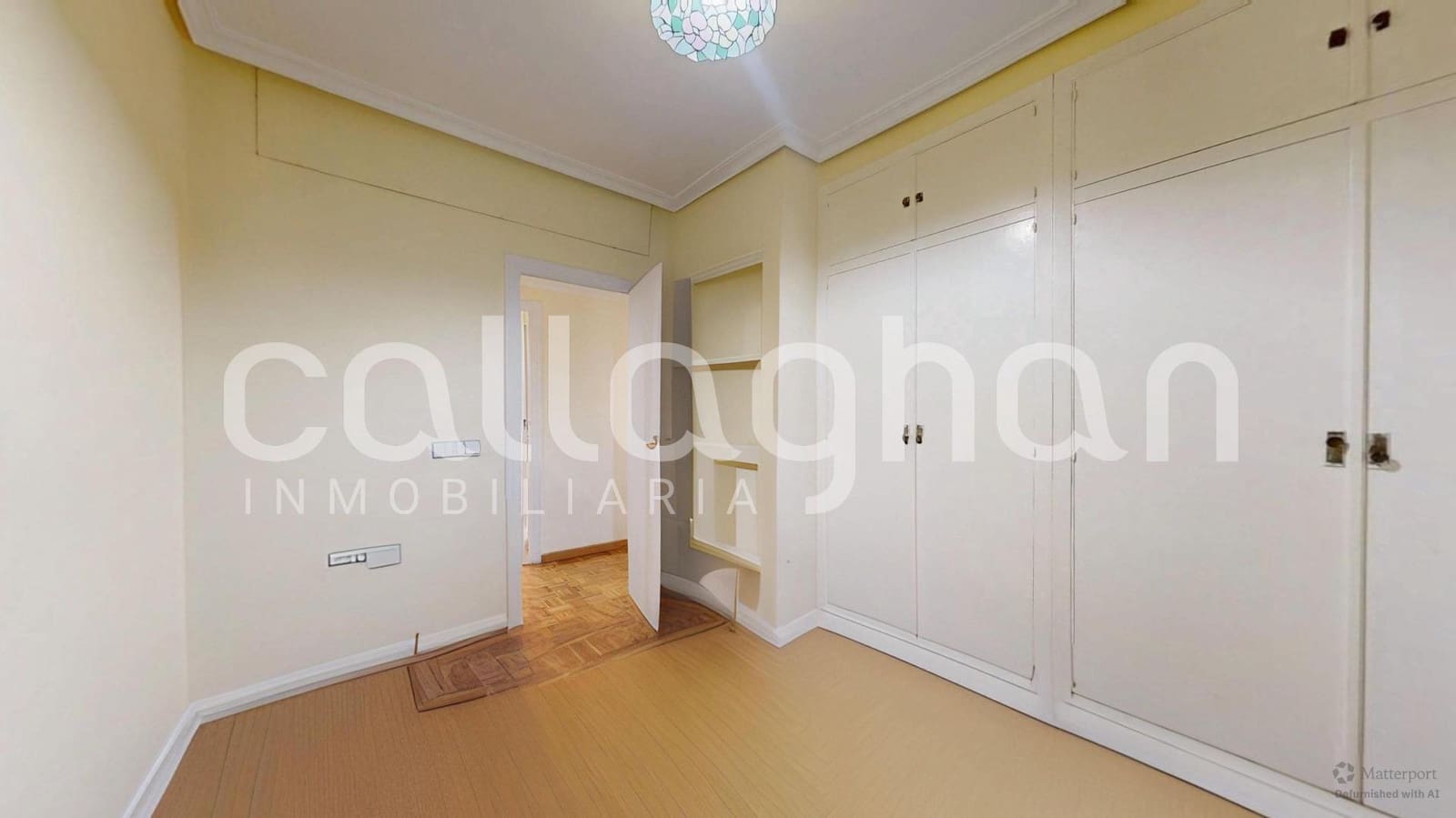 2 bedroom Flat for rent in Valencia city - € 1,400 (Ref: 9586724)