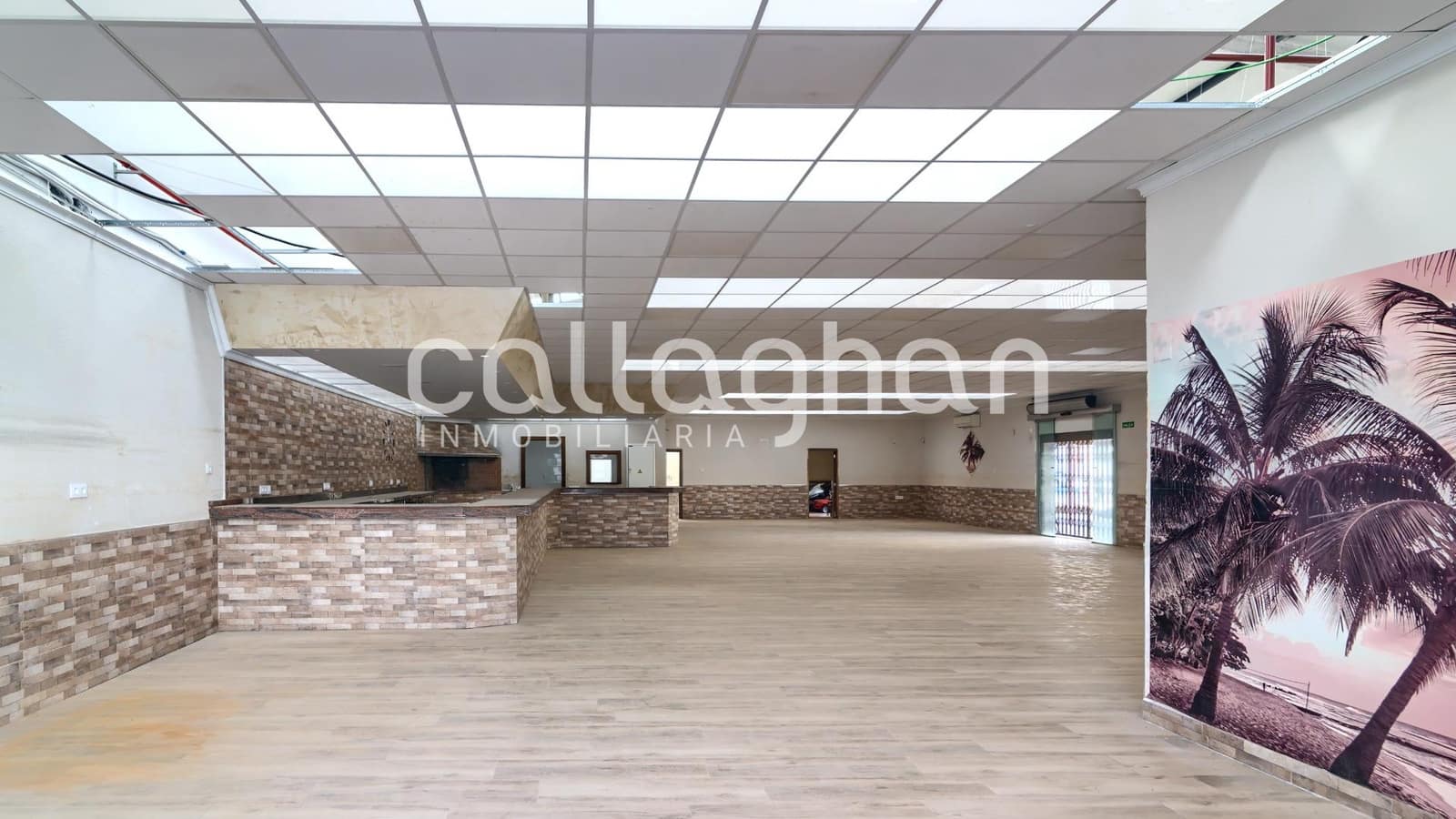 Commerciale in vendita in Riba-roja de Turia - 359.900 € (Rif: 9591528)